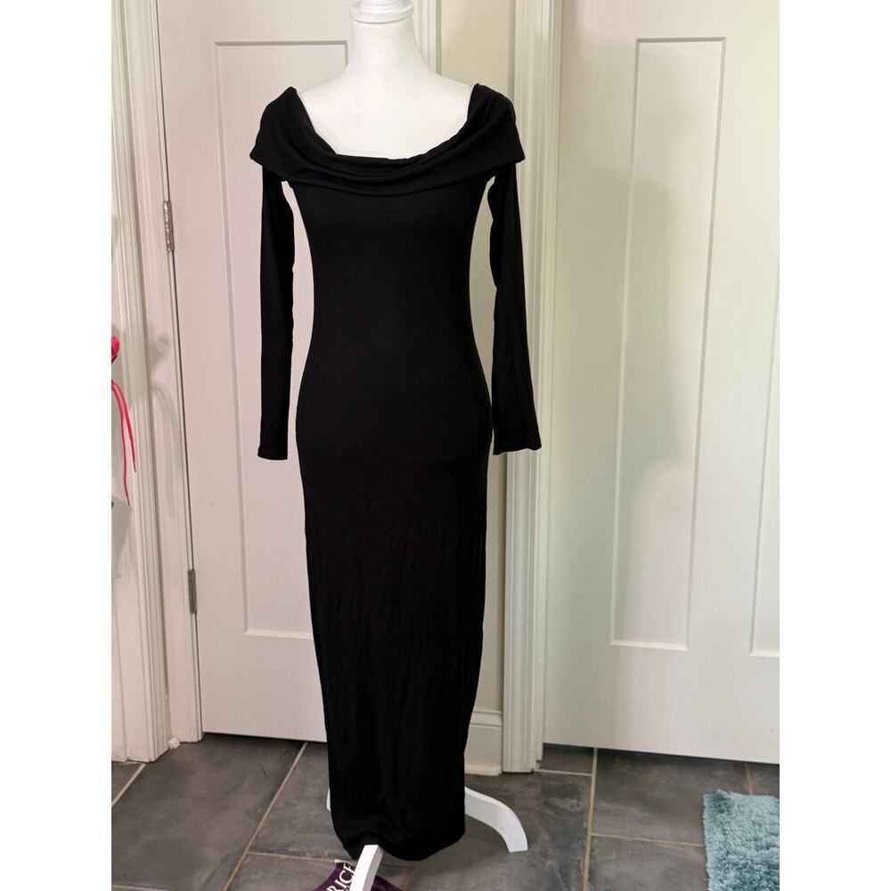See you Monday nwt floor length body con off shoulder dress womens large